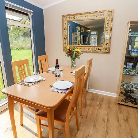 6 Badgers Retreat * Richmond