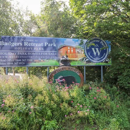 6 Badgers Retreat בית נופש *